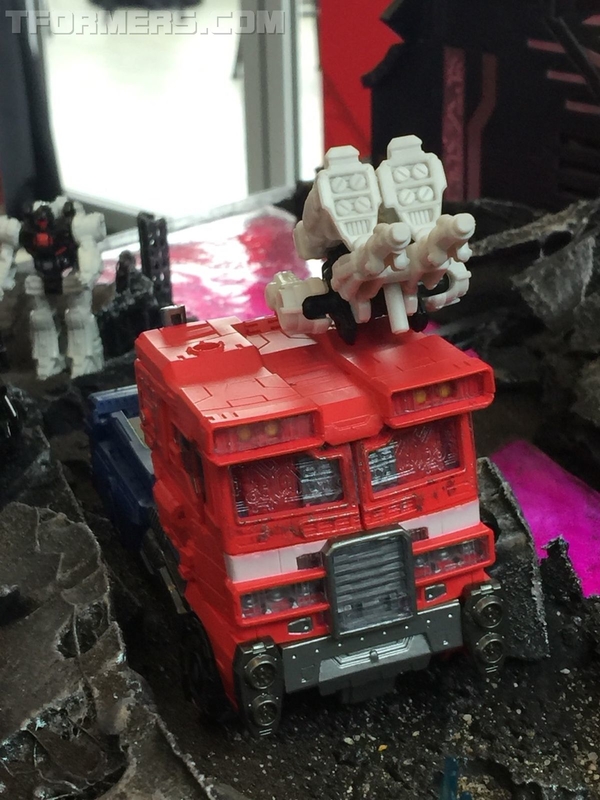 Sdcc 2018 Siege War For Cybertron Transformers Toys  (8 of 67)